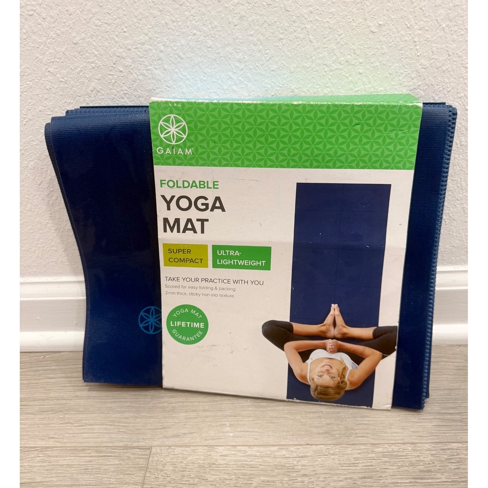 Gaiam Foldable Yoga Mat Super Compact and Ultra Lightweight Blue BRAND NEW